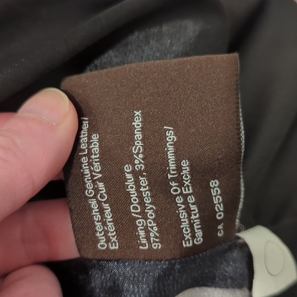 Women's Danier Leather Jacket - Picture 4 of 4